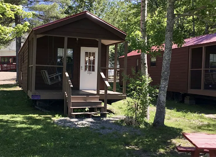 Birches Lakeside Campground Picture 4