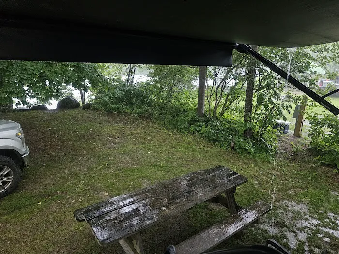 Riverdriver's Campground & Lodging Picture 5