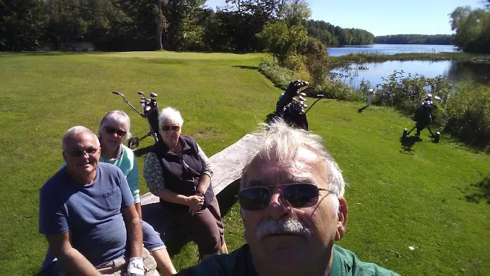 Loon Cove Family Campground Picture 4