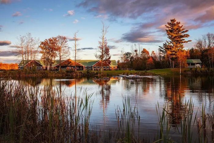 Twin Ponds Lodge Picture 2