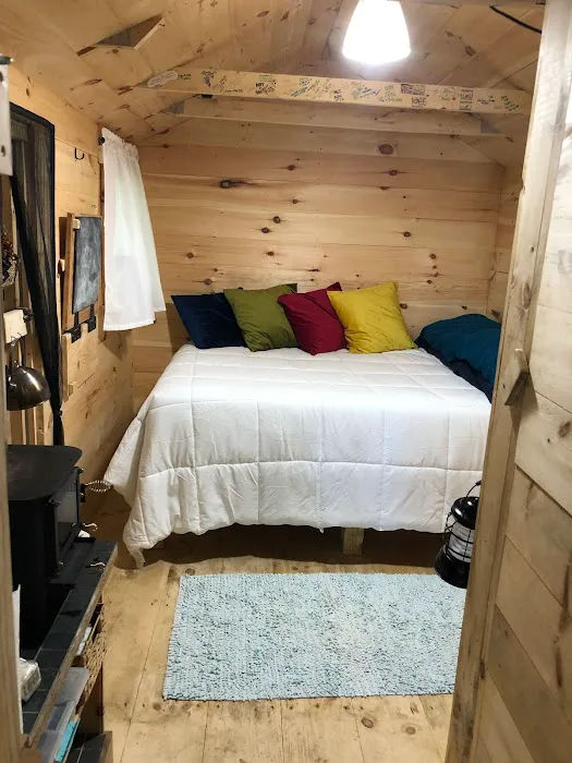 Tiny Cabins of Maine Picture 3