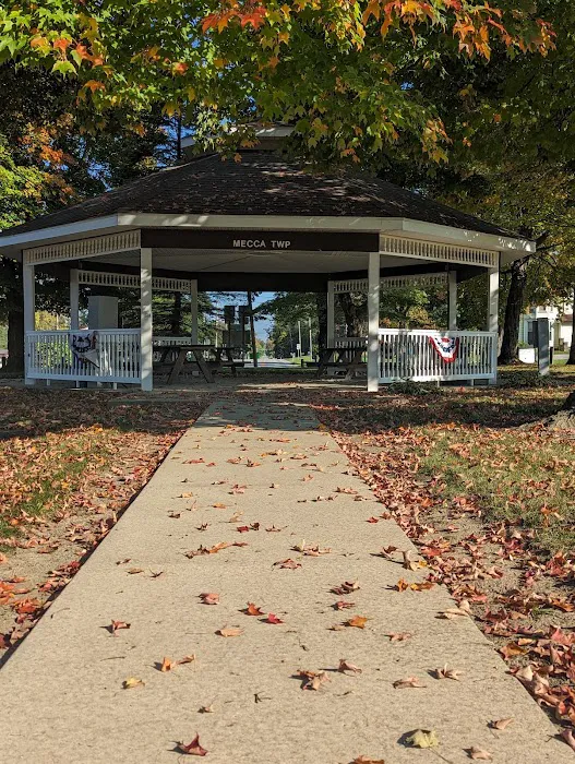 Robinson's Lakeside Campgrounds Picture 4