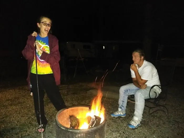 Beautiful Willow Lake Picture 3