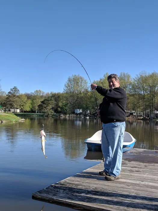 Paradise Lakes Family Campground Picture 3