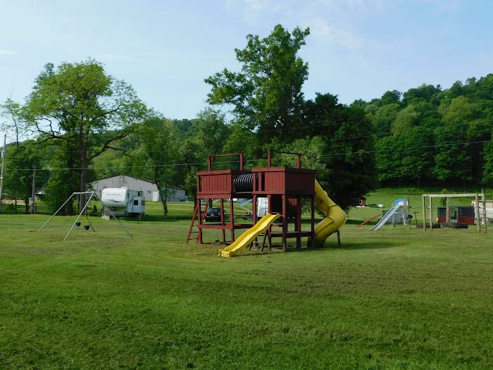 A1 Twinvalley Campground Picture 6