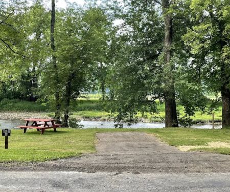 Fombell Landing Campground