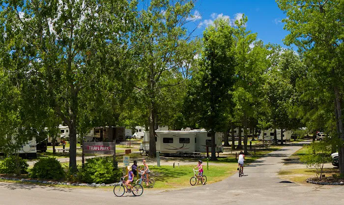 Holiday Trav-L-Park Picture 8