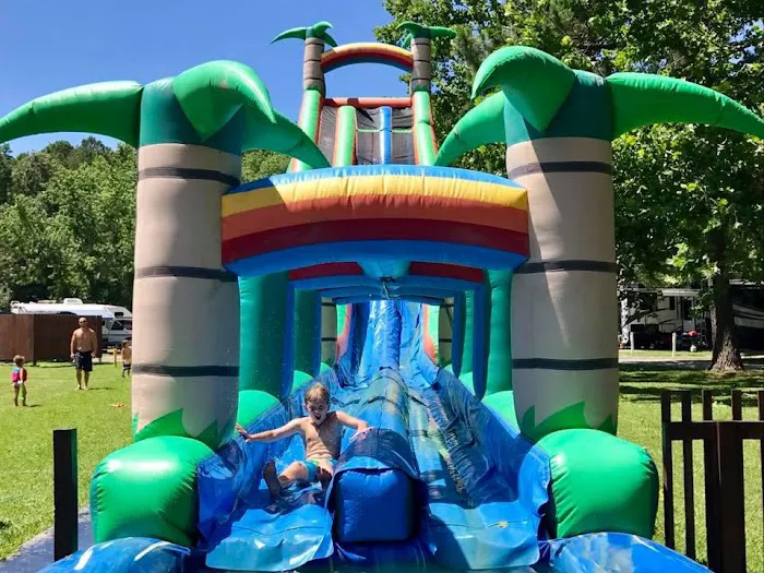 Virginia Beach KOA Holiday Picture 6