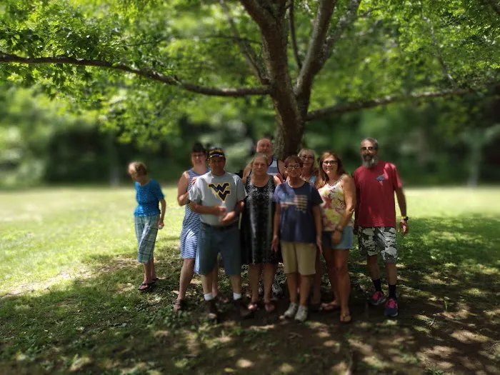 Thorn Spring Park Picture 8