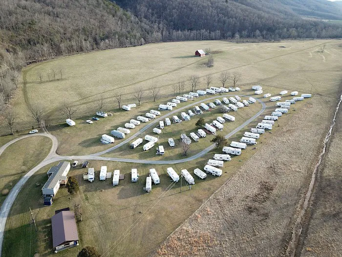 Cave Country Store & Campground Picture 7