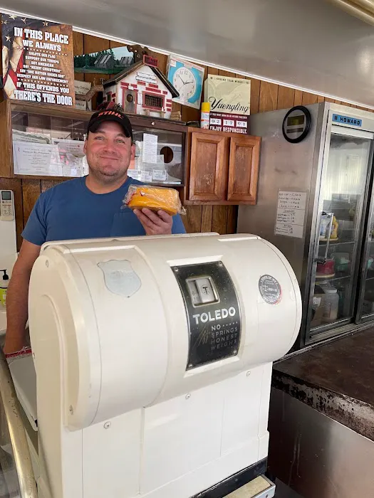 Cave Country Store & Campground Picture 9