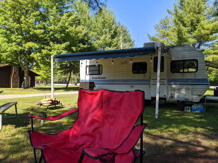 PINE LAKES CAMPGROUND Picture 1