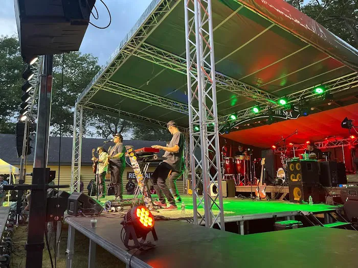 Point Reggae Picture 5