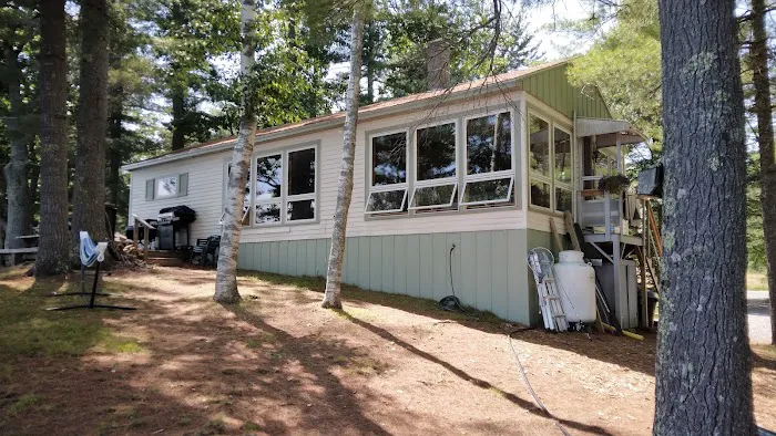 McGuire cottage Picture 6