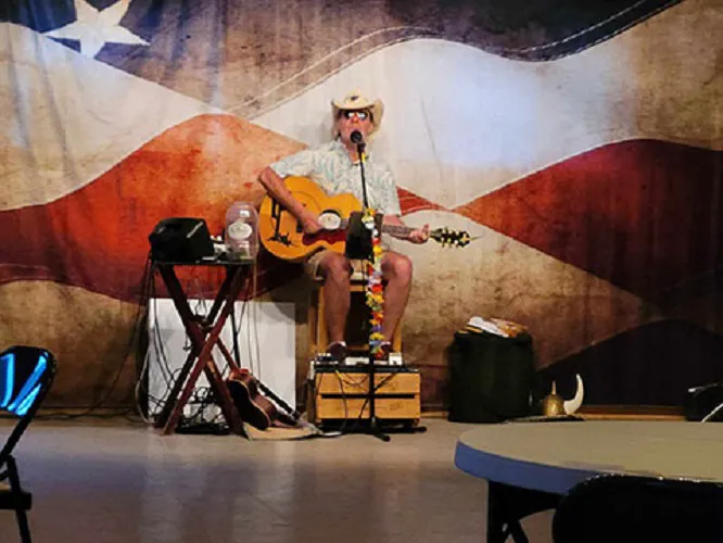 Shore Hills Campground & RV Park Picture 4