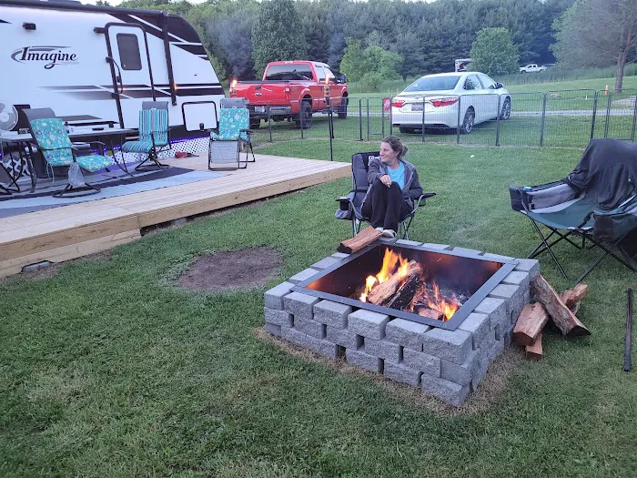 Clewell's Landing Camp at Pinecrest Picture 6