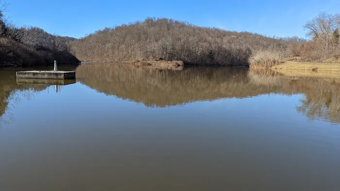 Curtisville Lake and Campground Picture 4