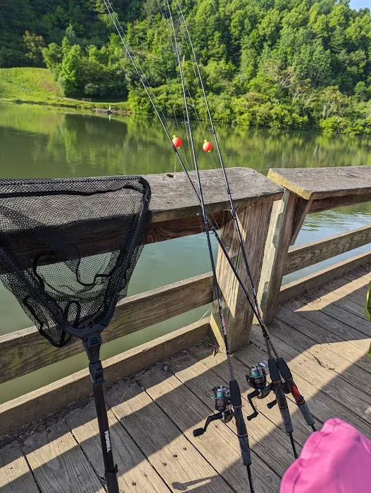 Curtisville Lake and Campground Picture 7