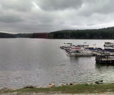 Clendening Lake Marina and Campground