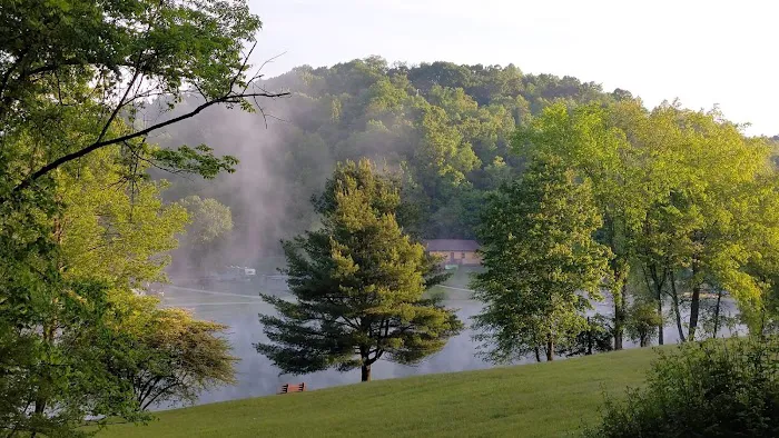 Twin Hills Campground & Resort Picture 9