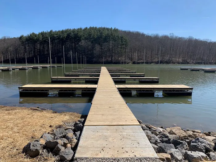 Leesville North Fork Marina & Campground Picture 7