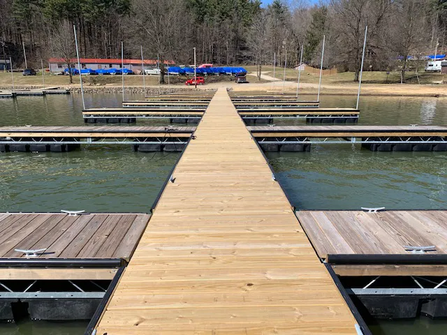 Leesville North Fork Marina & Campground Picture 6