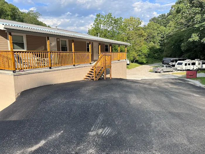 Rock Lane Realty LLC, RV Sites, Fully Furnished Monthly Rentals Picture 8