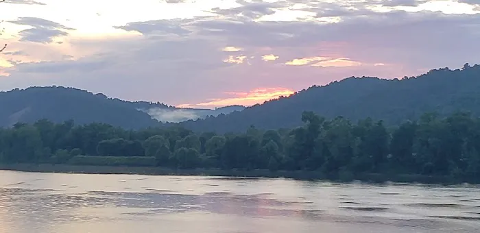 Mullett's Campground Picture 3