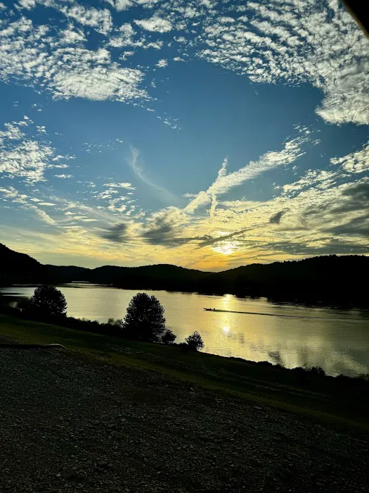 Mullett's Campground Picture 1