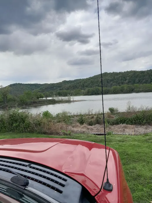 Paden City Park Campground Picture 5