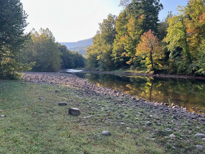 Camp Stoops LLC. Picture 3