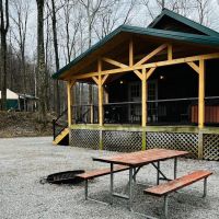 Revelle's River Resort ico