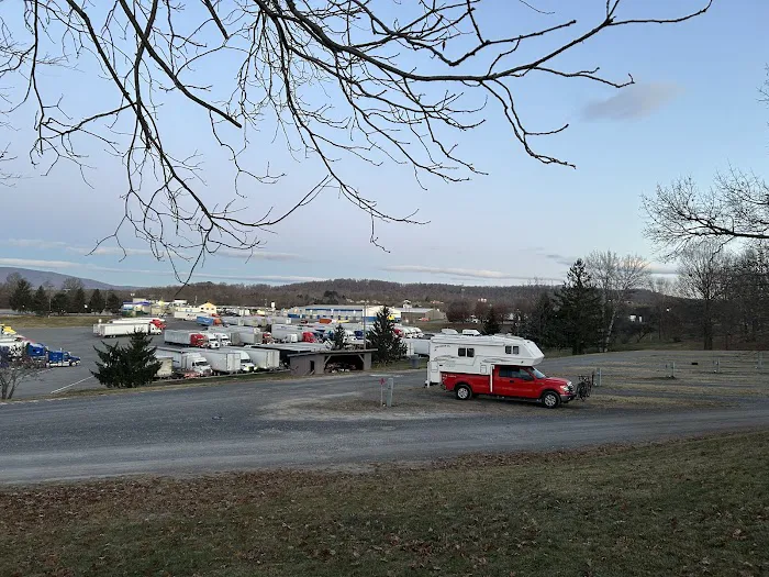 Campground At Lee Hi Travel Plaza Picture 1