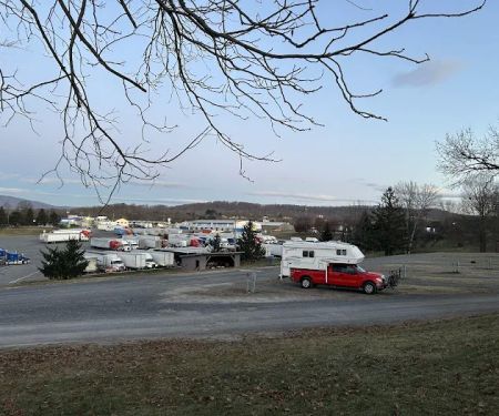 Campground At Lee Hi Travel Plaza
