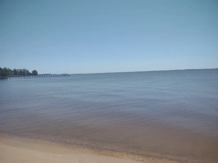 Sandy Point Resort Campgrounds Picture 4