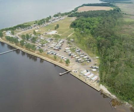 Outer Banks West / Currituck Sound KOA Holiday