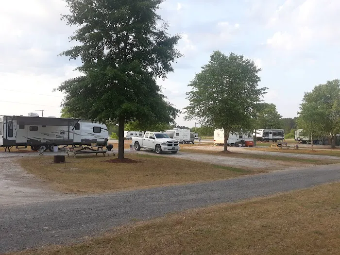 Rocky Hock Campground Picture 10