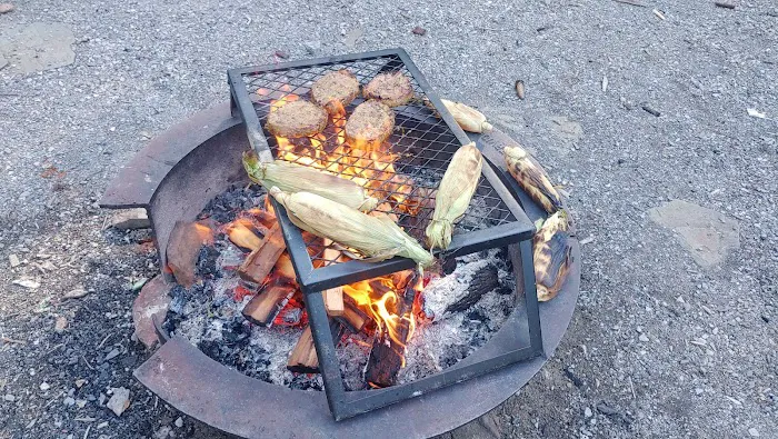 Middle Mountain Cabins Picture 9