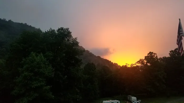 Alpine Shores Campground Picture 1