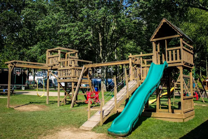 Wood's Tall Timber Resort Picture 9