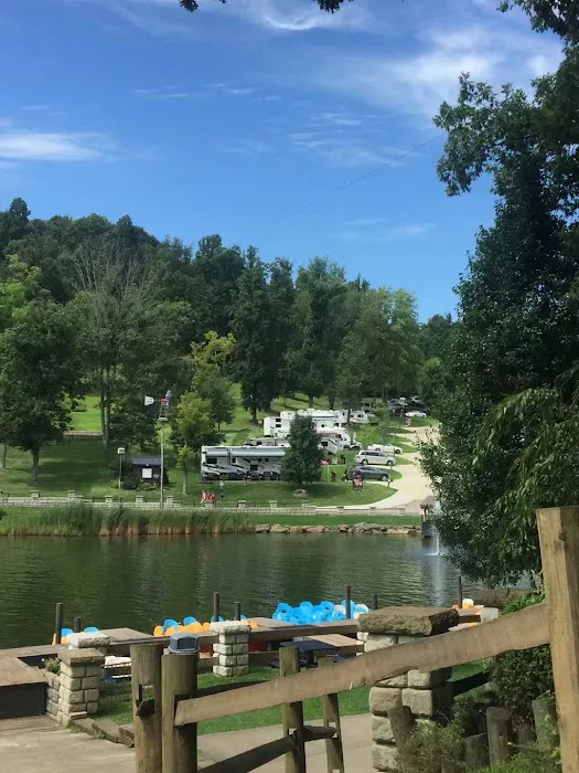 Wood's Tall Timber Resort Picture 3