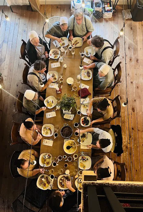 The Hemlock Place Picture 5