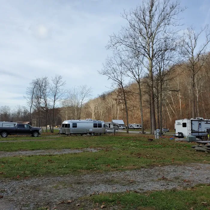 Smokey Bottom Campground Picture 4