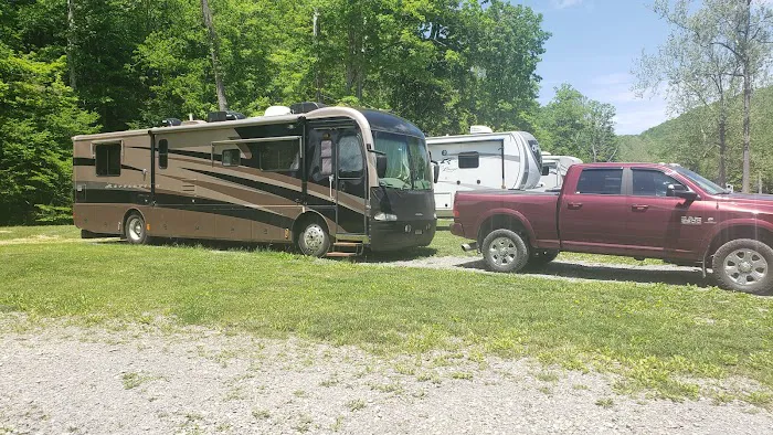 Smokey Bottom Campground Picture 3