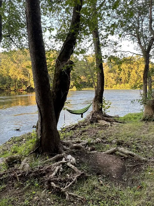 Smith Tract Campground Picture 2
