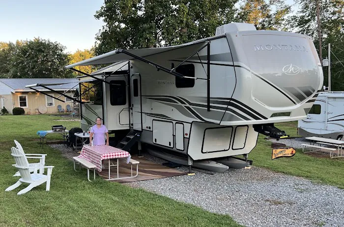 Leesville Lake Campground, LLC Picture 4