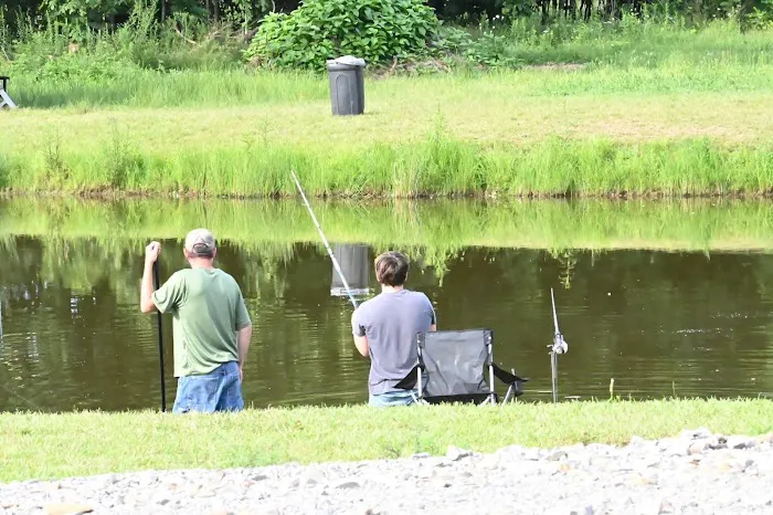 Johnny B's Campground Picture 4