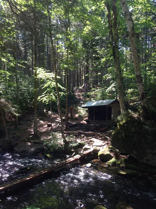 Rainbow Stream Lean-to Picture 6