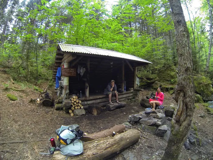 Rainbow Stream Lean-to Picture 4