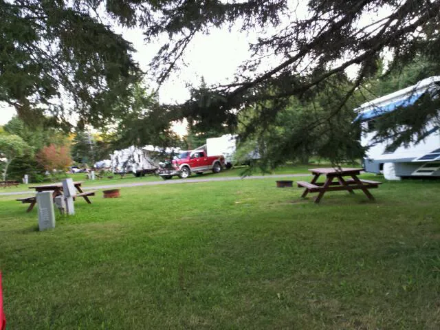 Holden Family Campground Picture 6